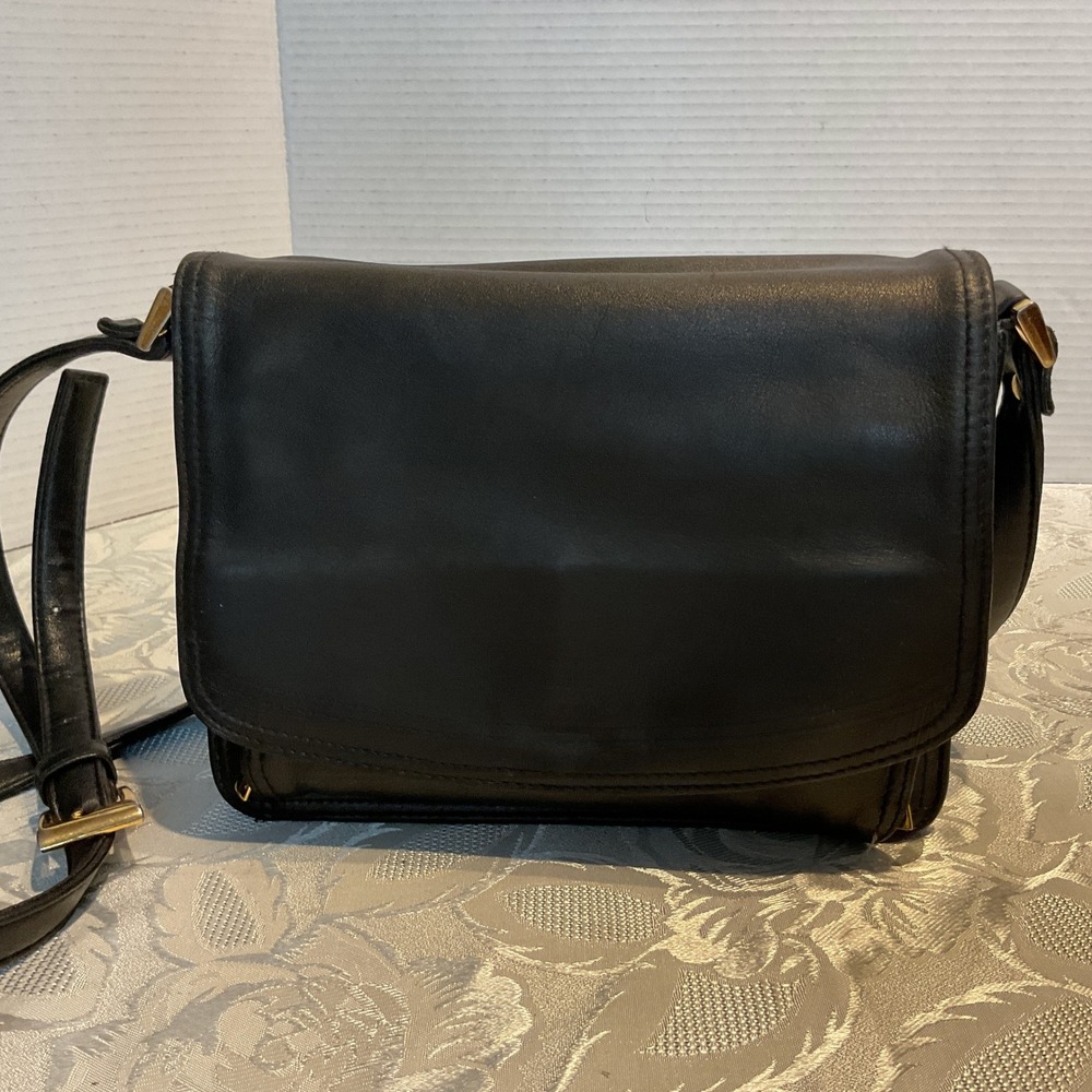 Dolce Miele Crossbody Bag Womens Medium Black Good Leather Organizer Messenger
